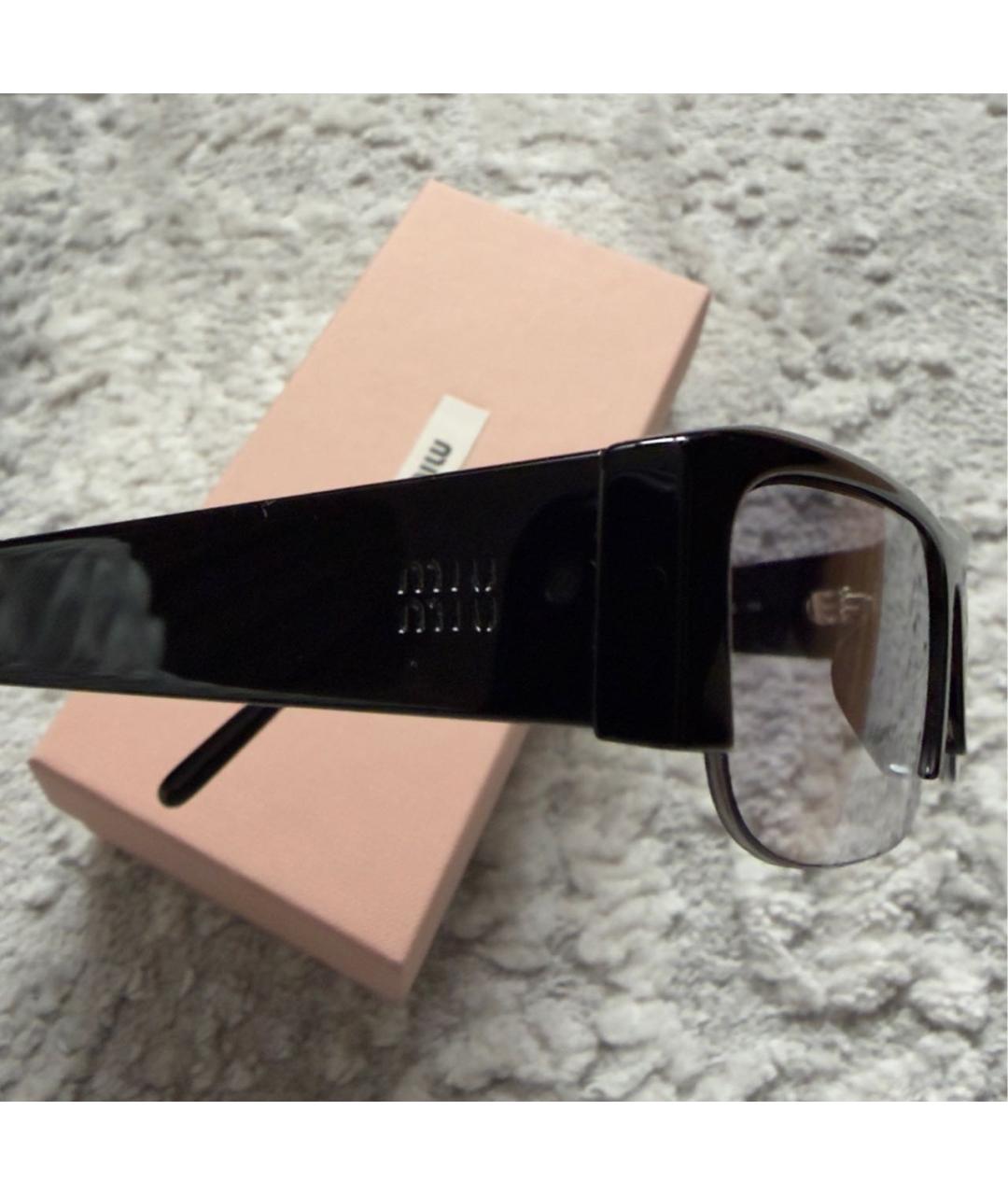 MIU MIU Черные пластиковые солнцезащитные очки, фото 3