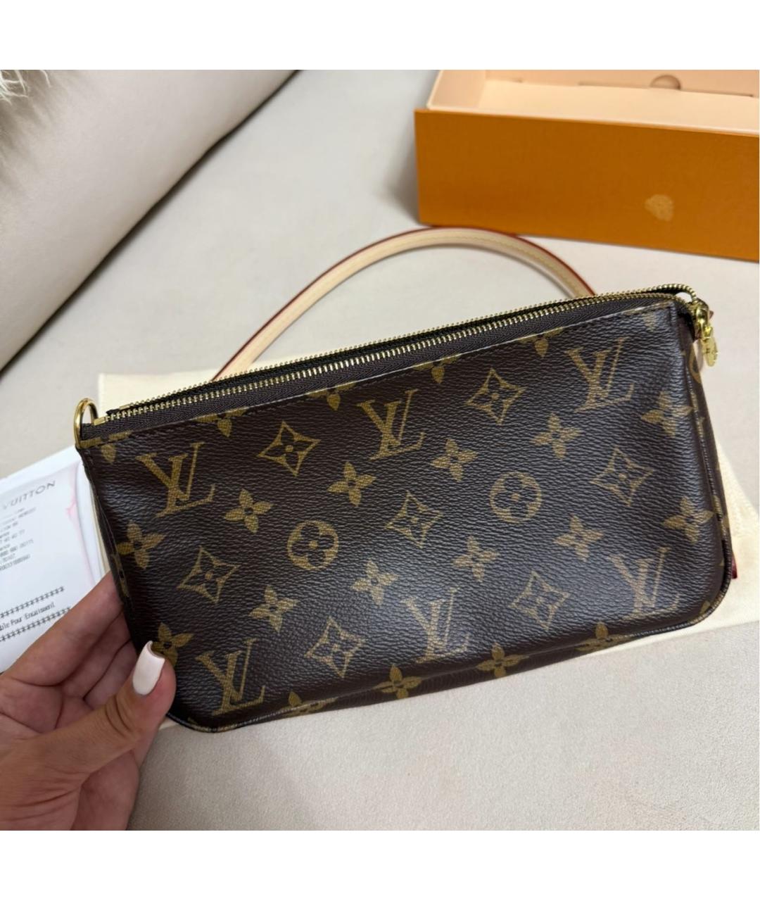 LOUIS VUITTON Коричневая сумка с короткими ручками, фото 4