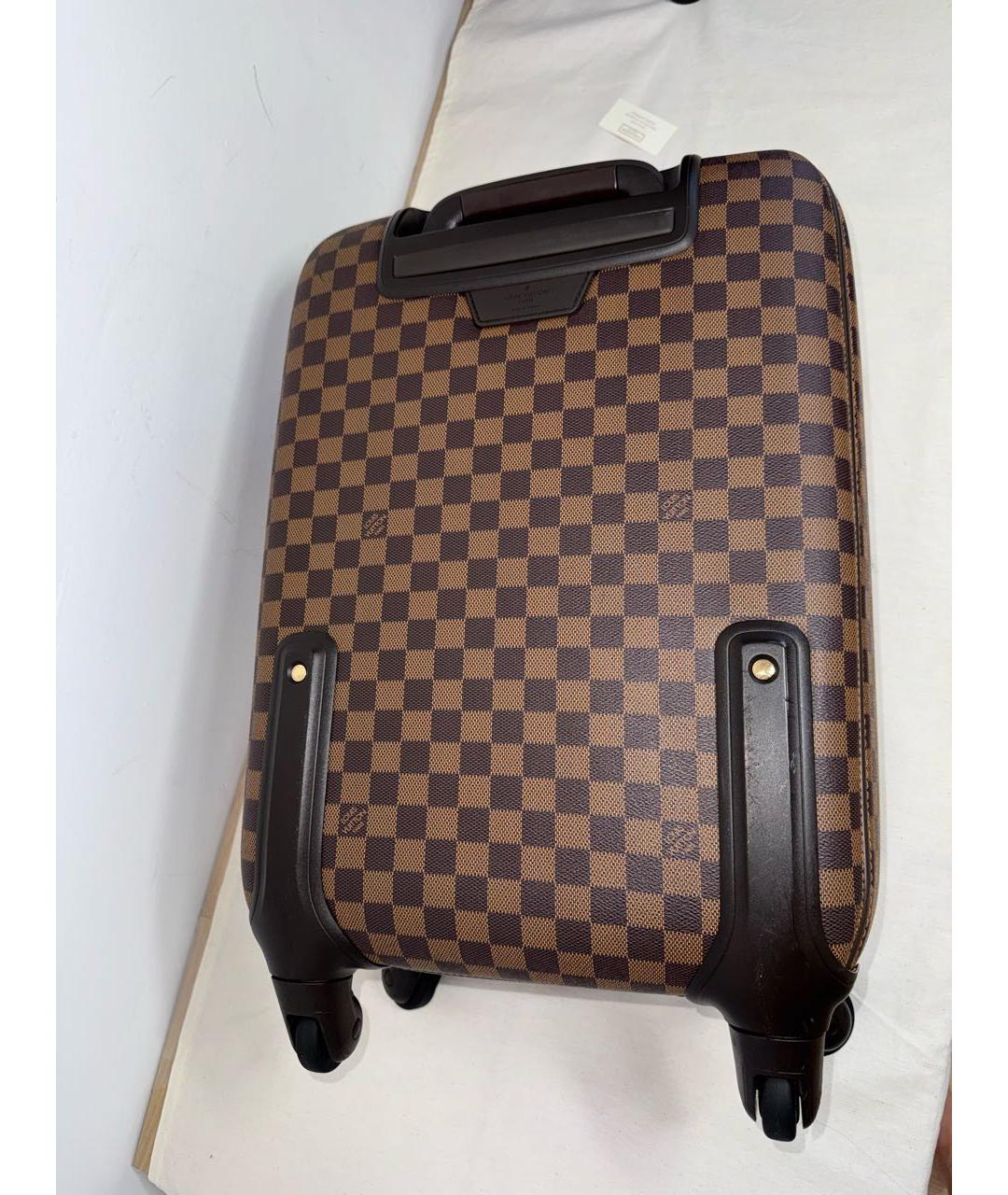 LOUIS VUITTON Коричневый кожаный чемодан, фото 5