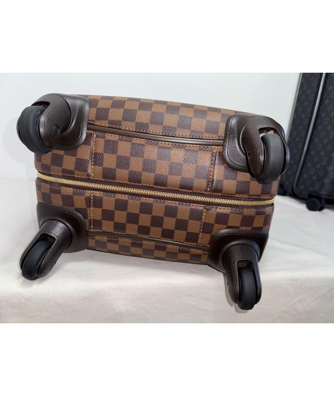 LOUIS VUITTON Коричневый кожаный чемодан, фото 8