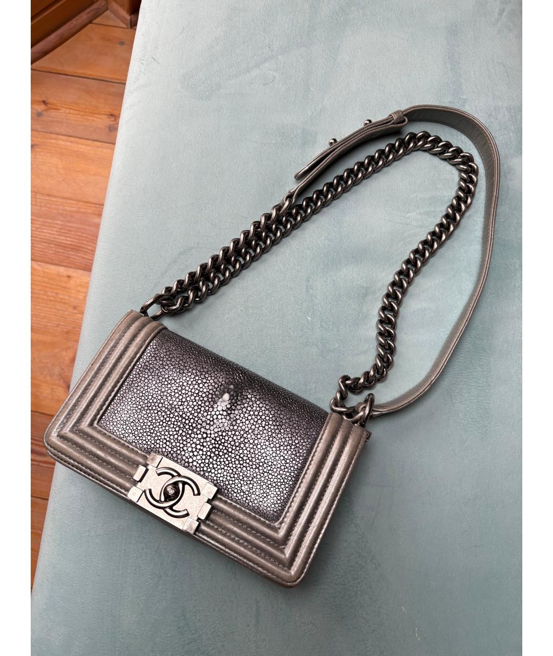 CHANEL Серебряная кожаная сумка через плечо, фото 8