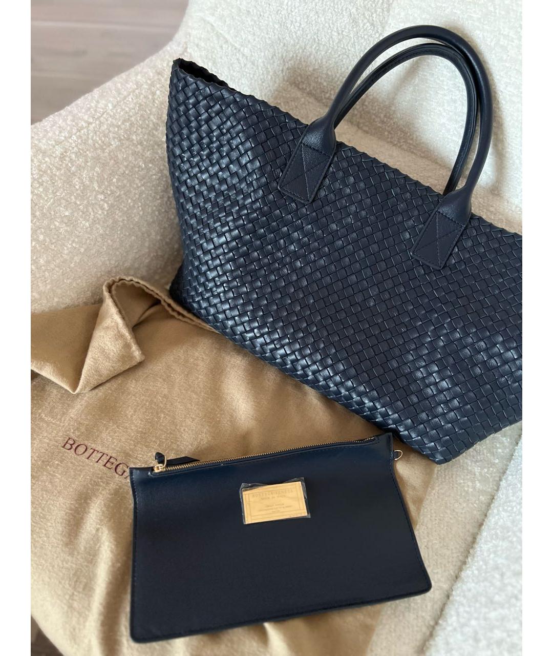 BOTTEGA VENETA Темно-синяя кожаная сумка тоут, фото 2