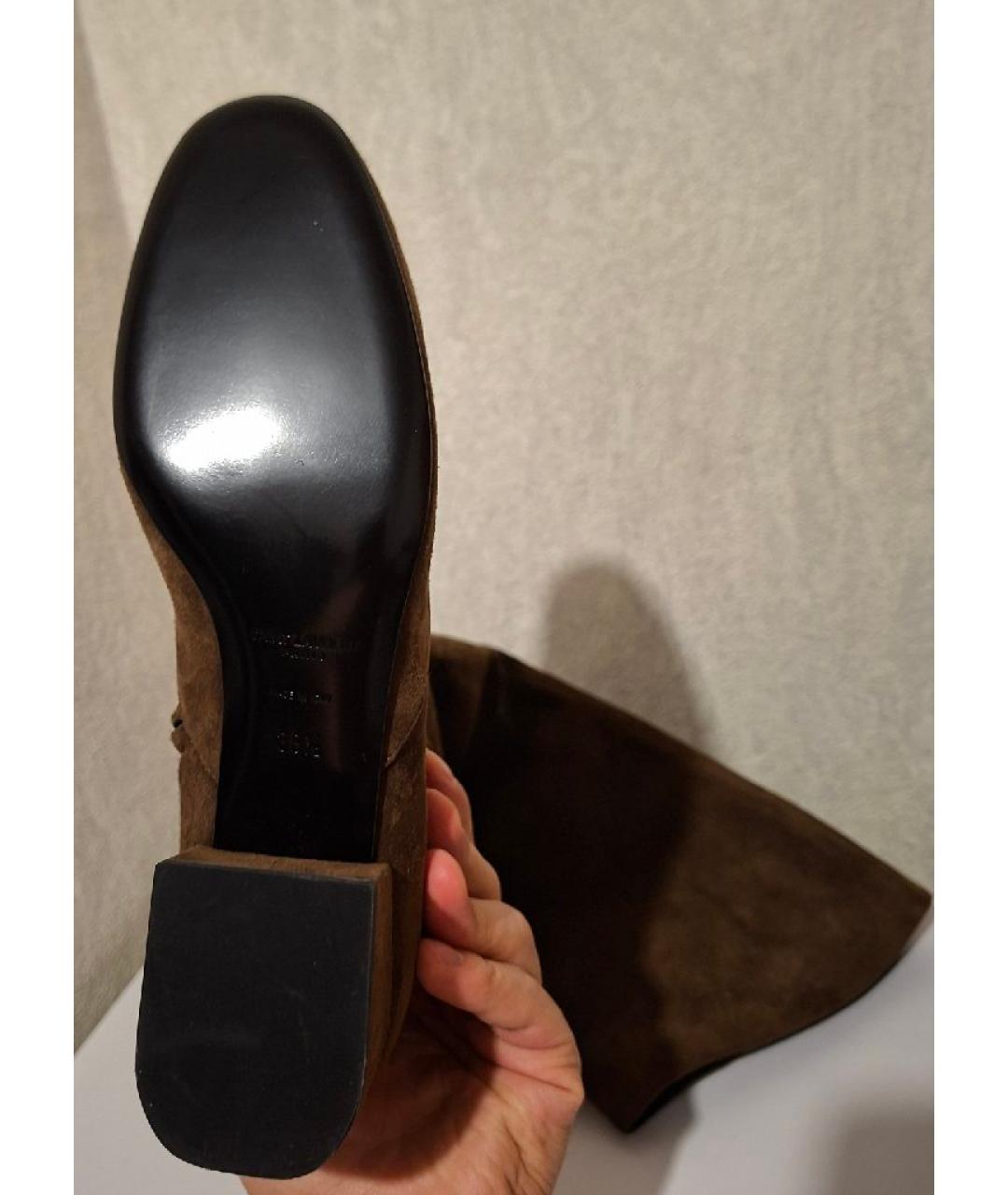 SAINT LAURENT Коричневые замшевые сапоги, фото 4