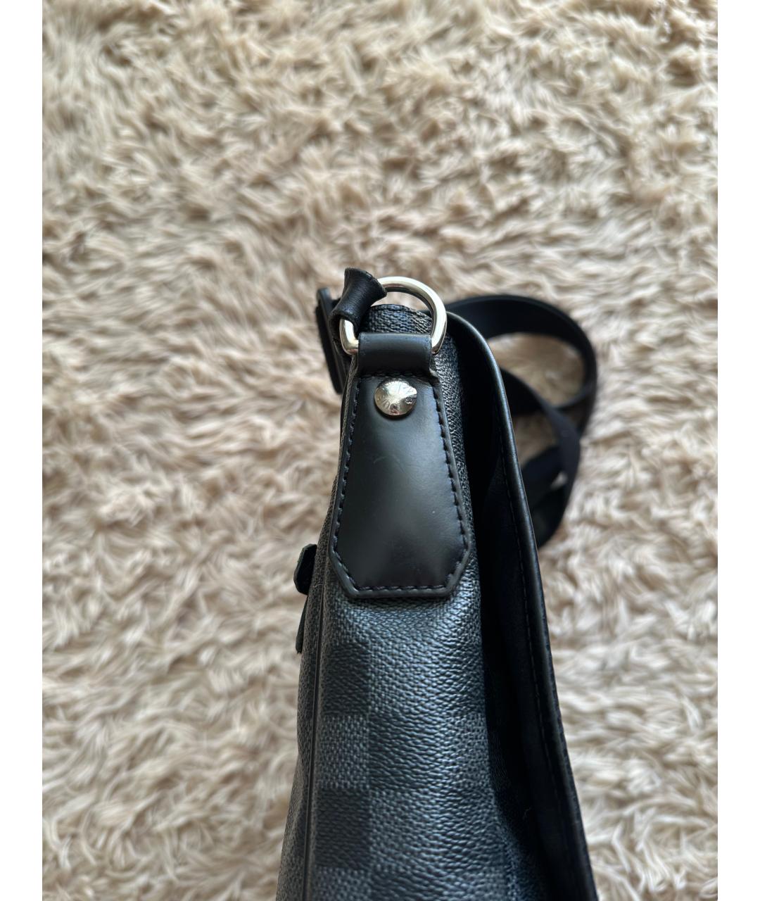 LOUIS VUITTON Черная сумка на плечо, фото 5