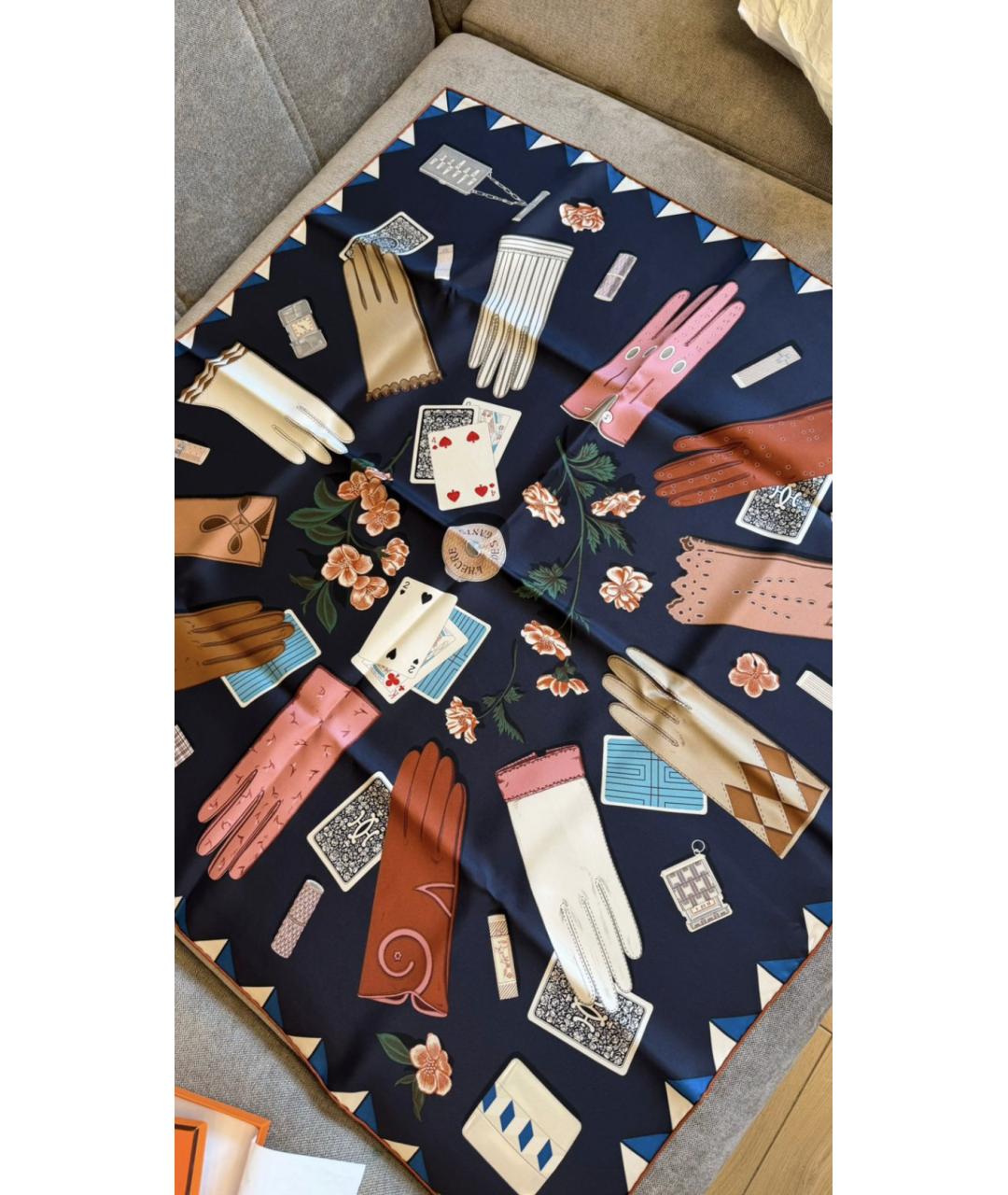 HERMES Черный шелковый платок, фото 2