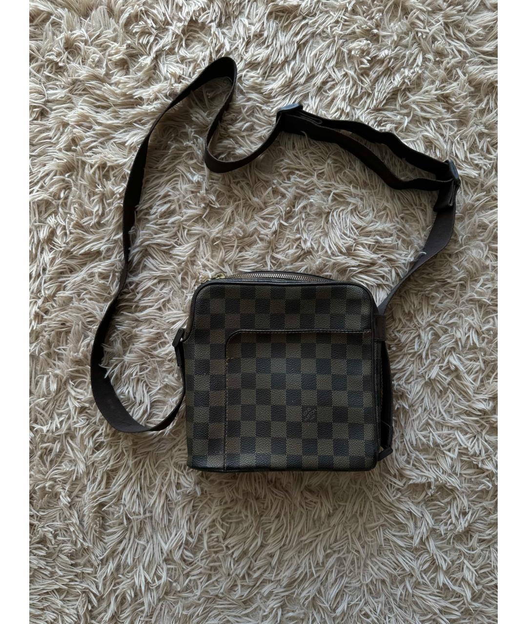 LOUIS VUITTON Коричневая сумка на плечо, фото 6