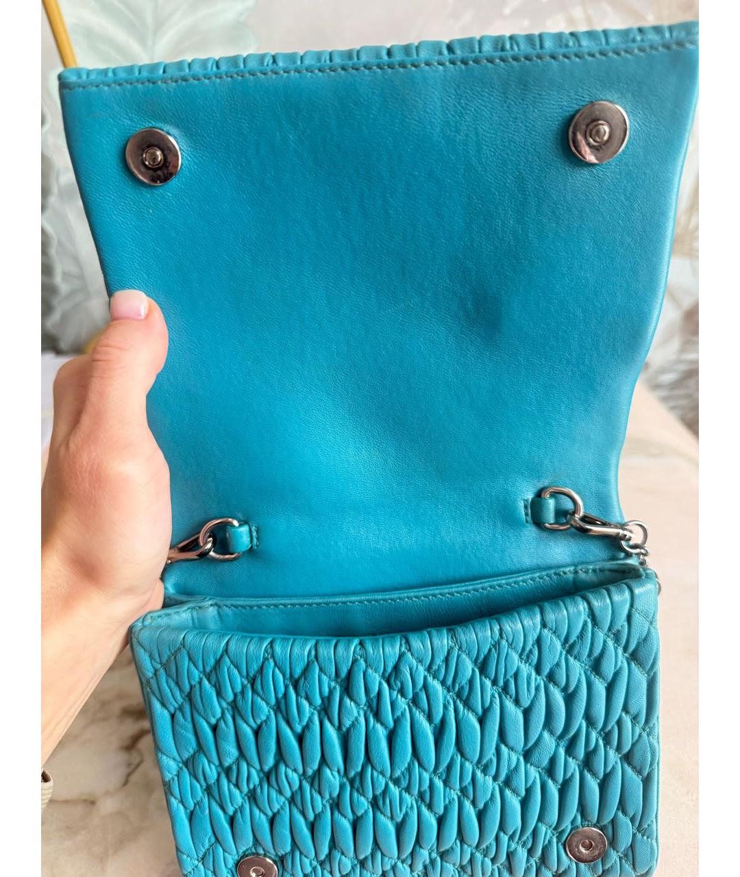 MIU MIU Бирюзовая кожаная сумка с короткими ручками, фото 5