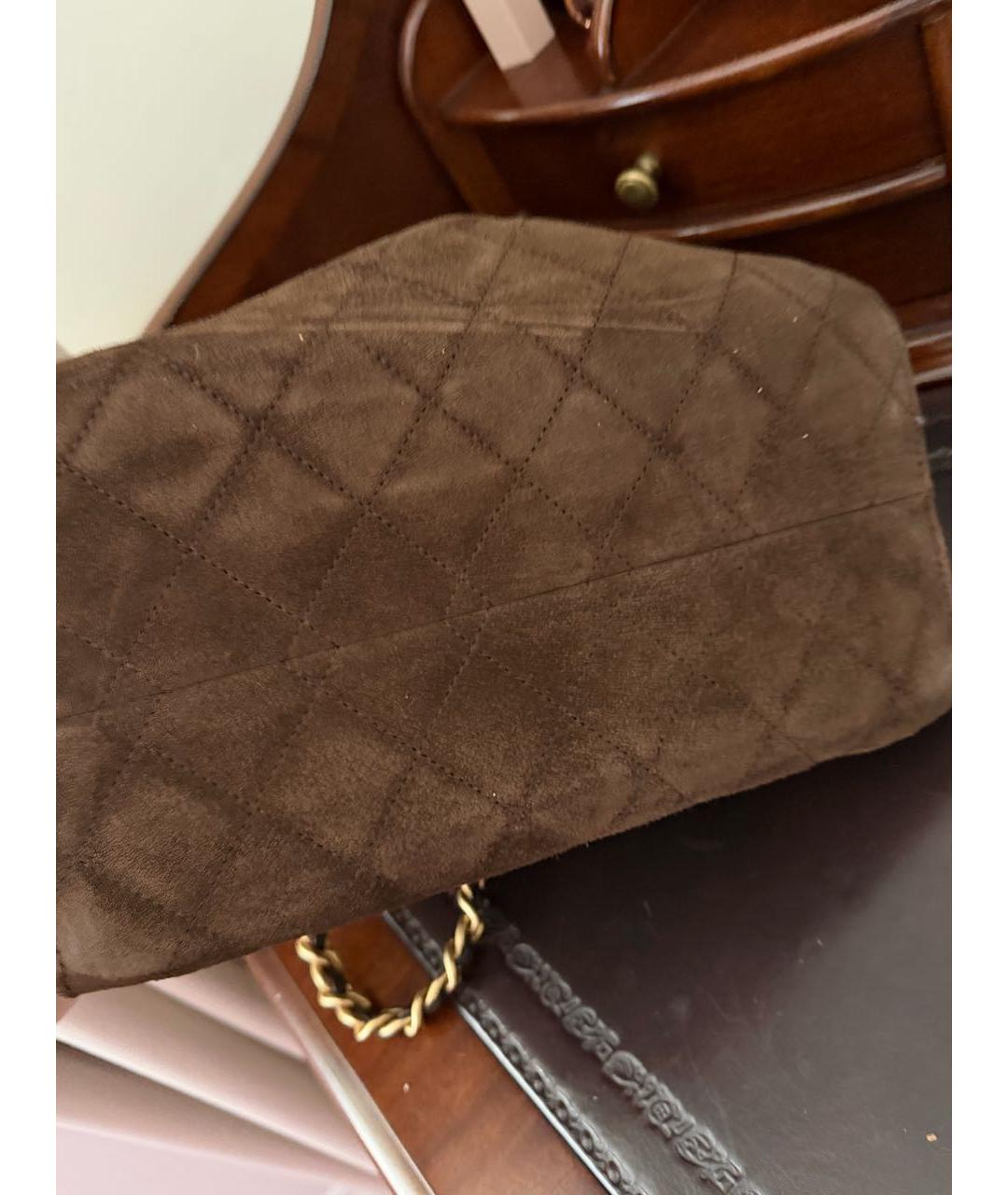 CHANEL Коричневая замшевая сумка через плечо, фото 6