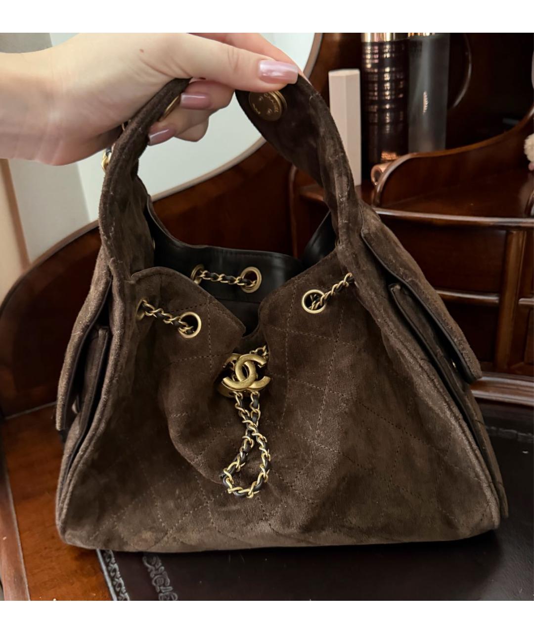 CHANEL Коричневая замшевая сумка через плечо, фото 9
