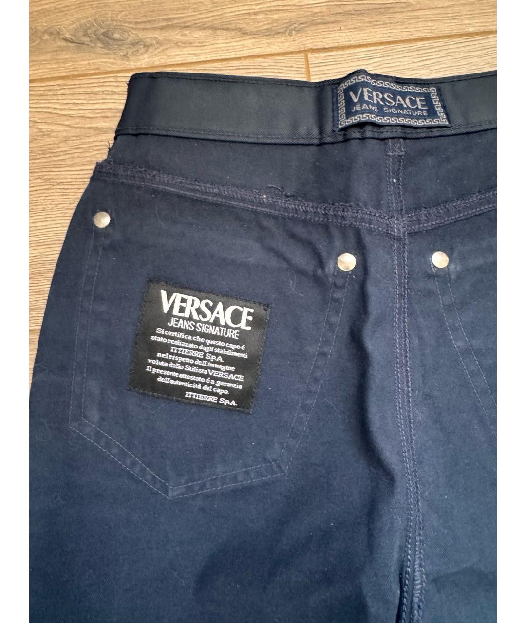 VERSACE Темно-синие синтетические брюки узкие, фото 3