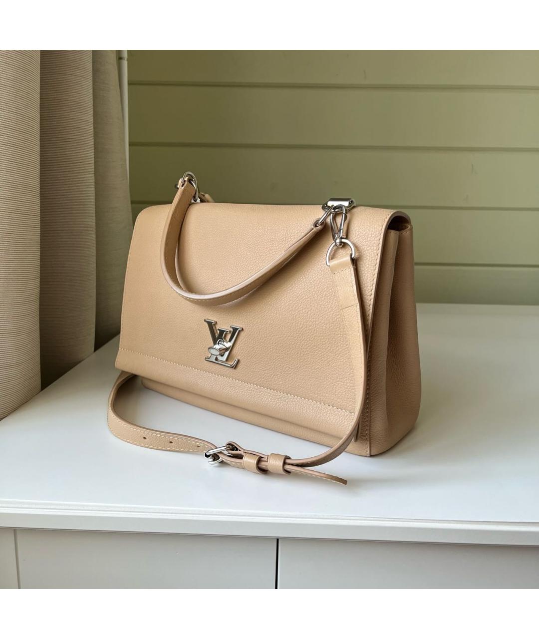 LOUIS VUITTON Бежевая кожаная сумка с короткими ручками, фото 2