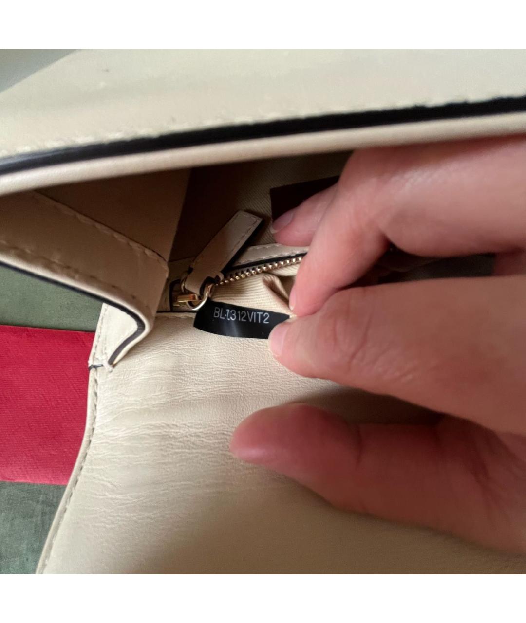 VALENTINO Бежевая кожаная сумка через плечо, фото 7