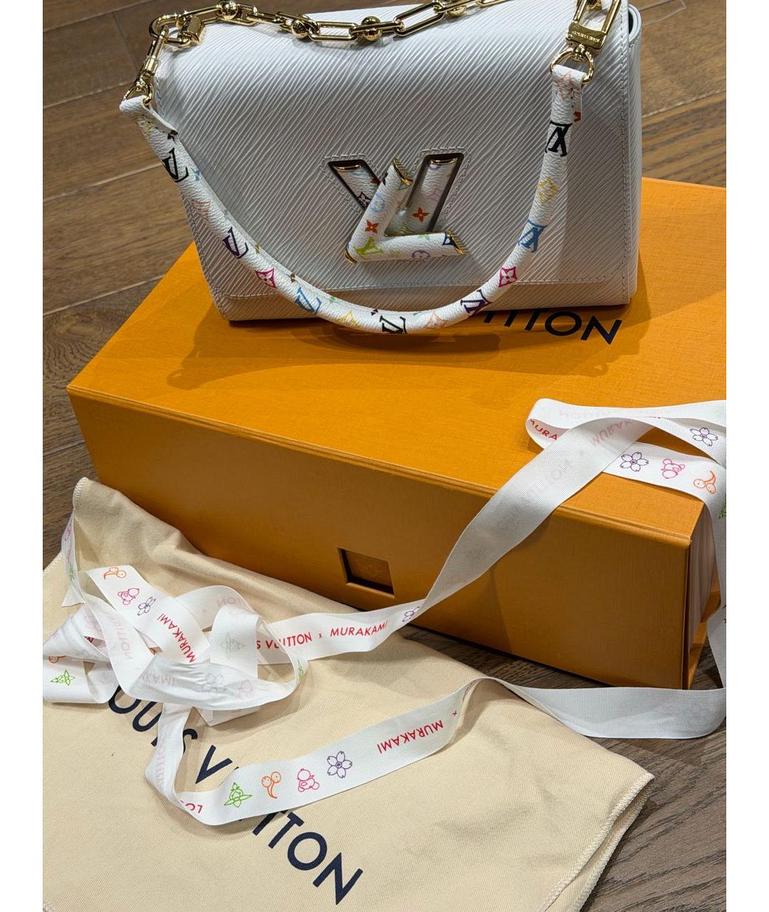 LOUIS VUITTON Белая кожаная сумка с короткими ручками, фото 2