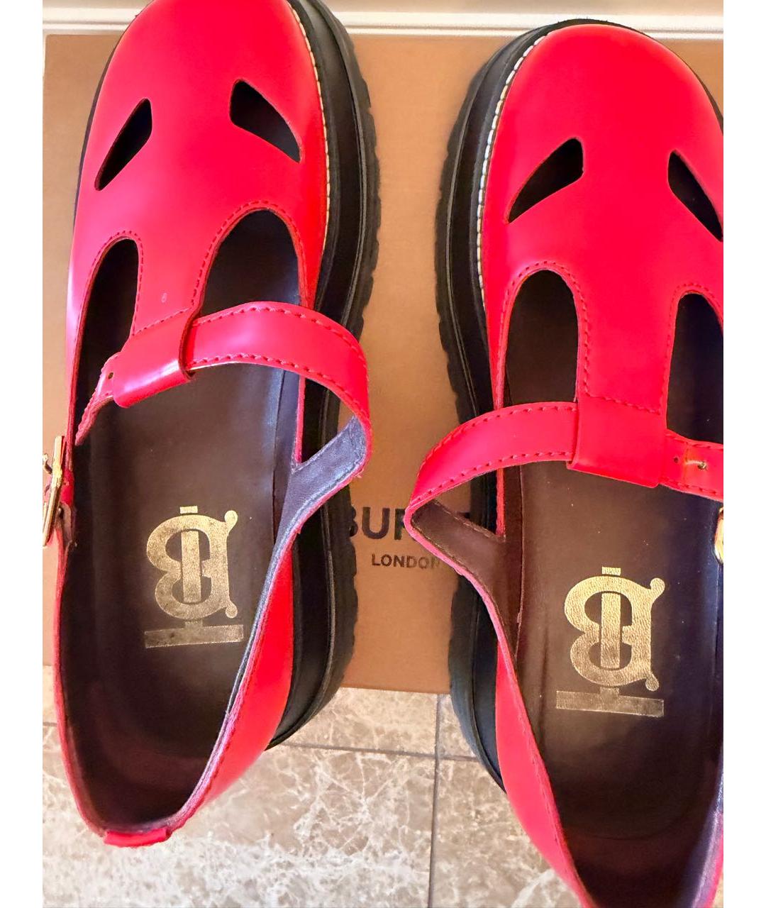 BURBERRY Красные кожаные брогги и оксфорды, фото 3