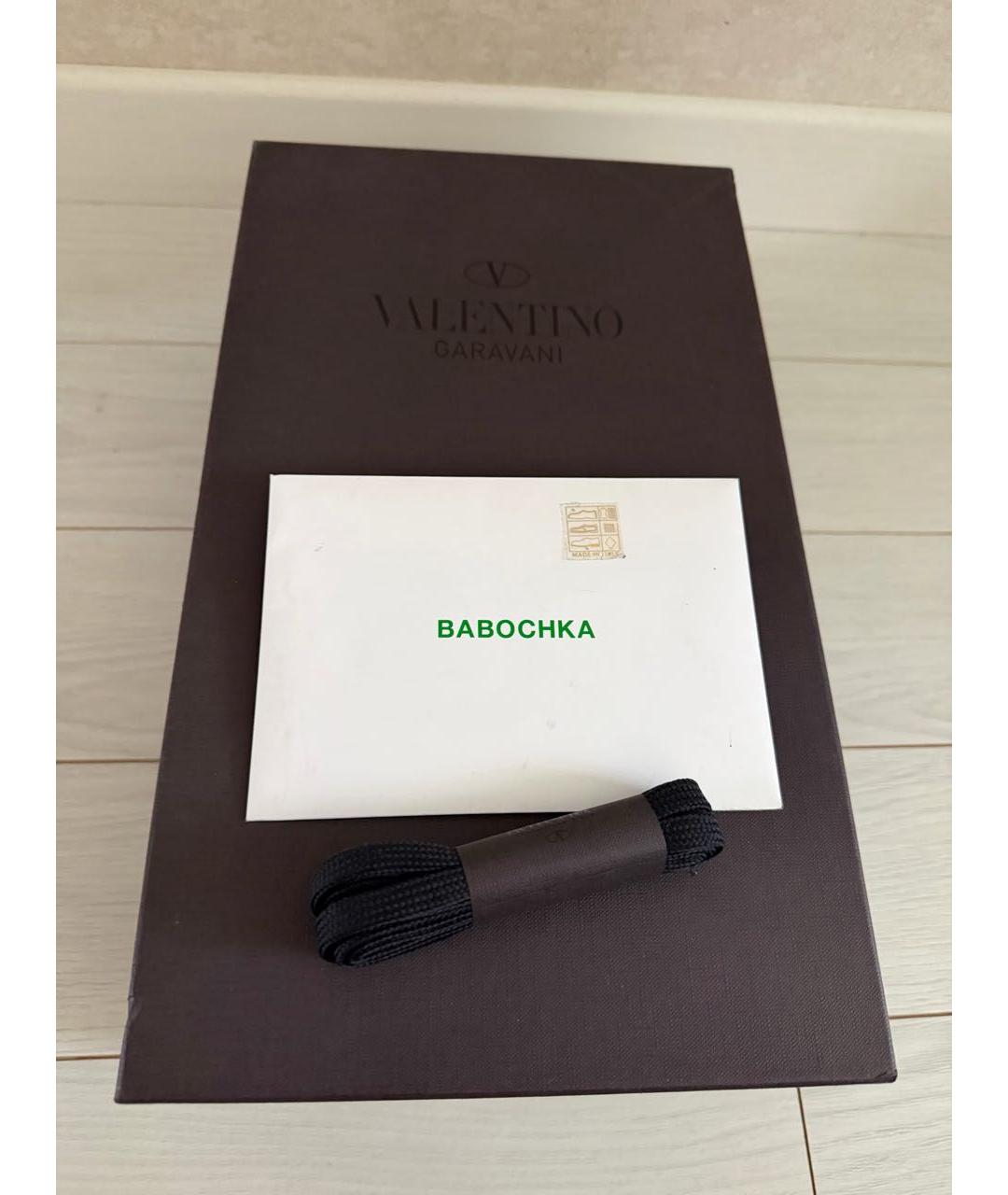 VALENTINO Темно-синие кожаные низкие кроссовки / кеды, фото 5