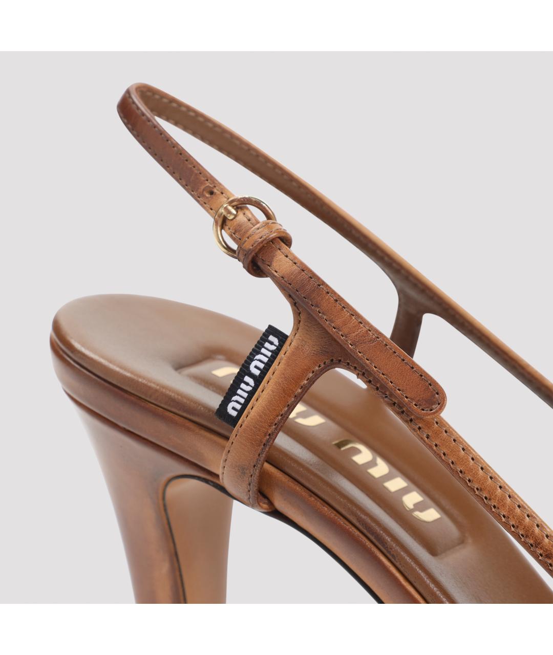 MIU MIU Коричневые кожаные босоножки, фото 5