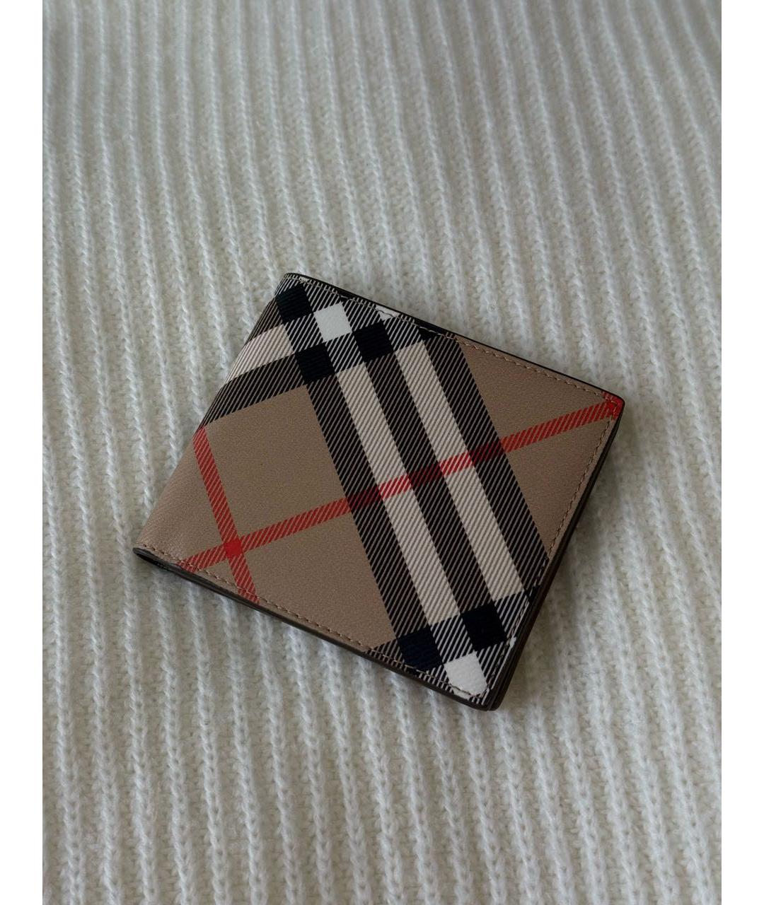 BURBERRY Бежевый кожаный кошелек, фото 9