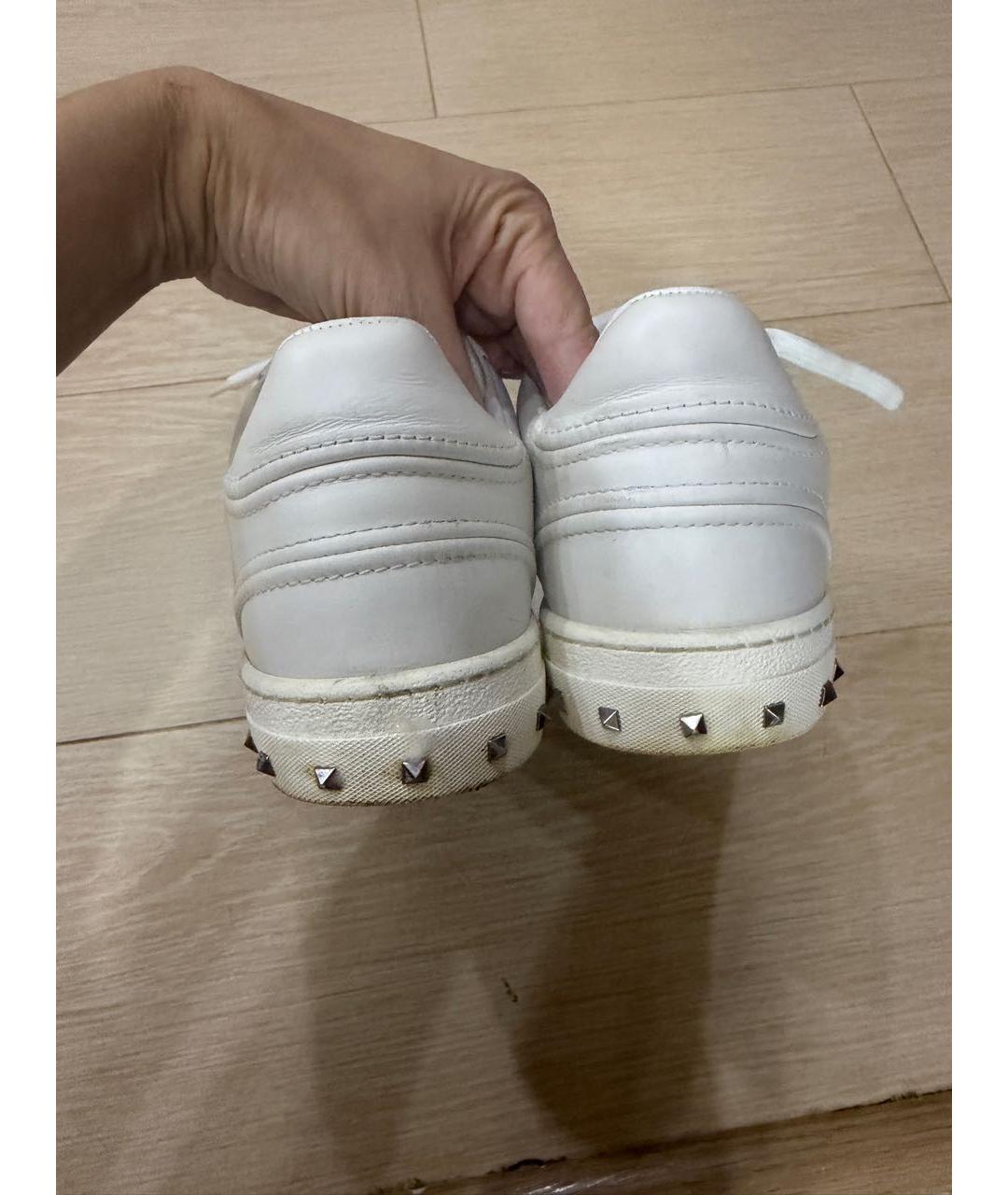 VALENTINO Белые кожаные низкие кроссовки / кеды, фото 4