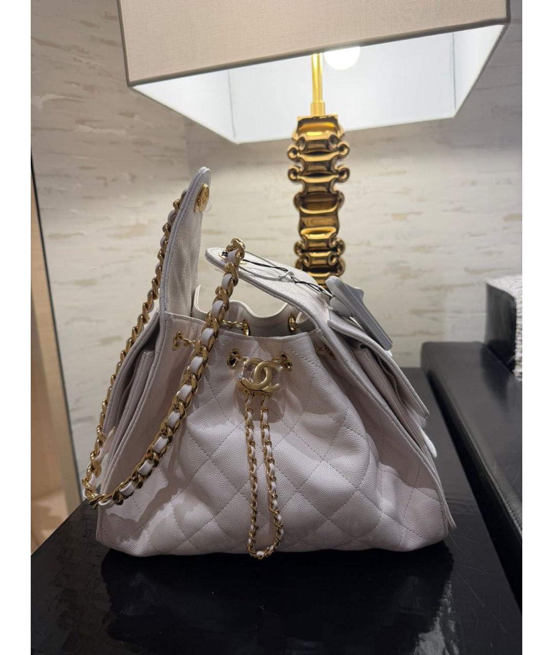 CHANEL Белая кожаная сумка через плечо, фото 4