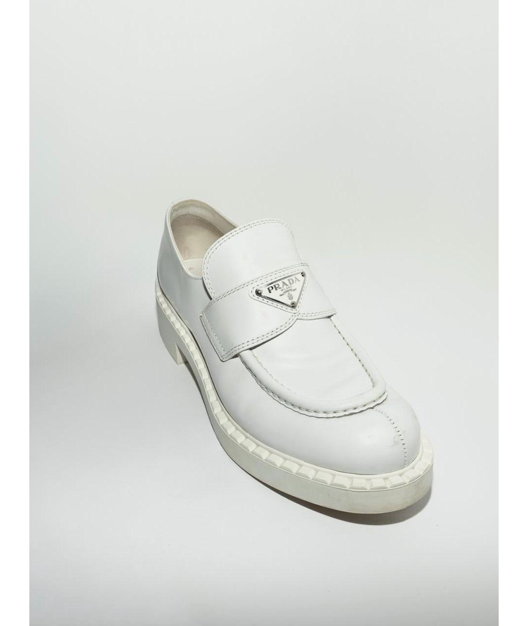 PRADA Белые кожаные лоферы, фото 3