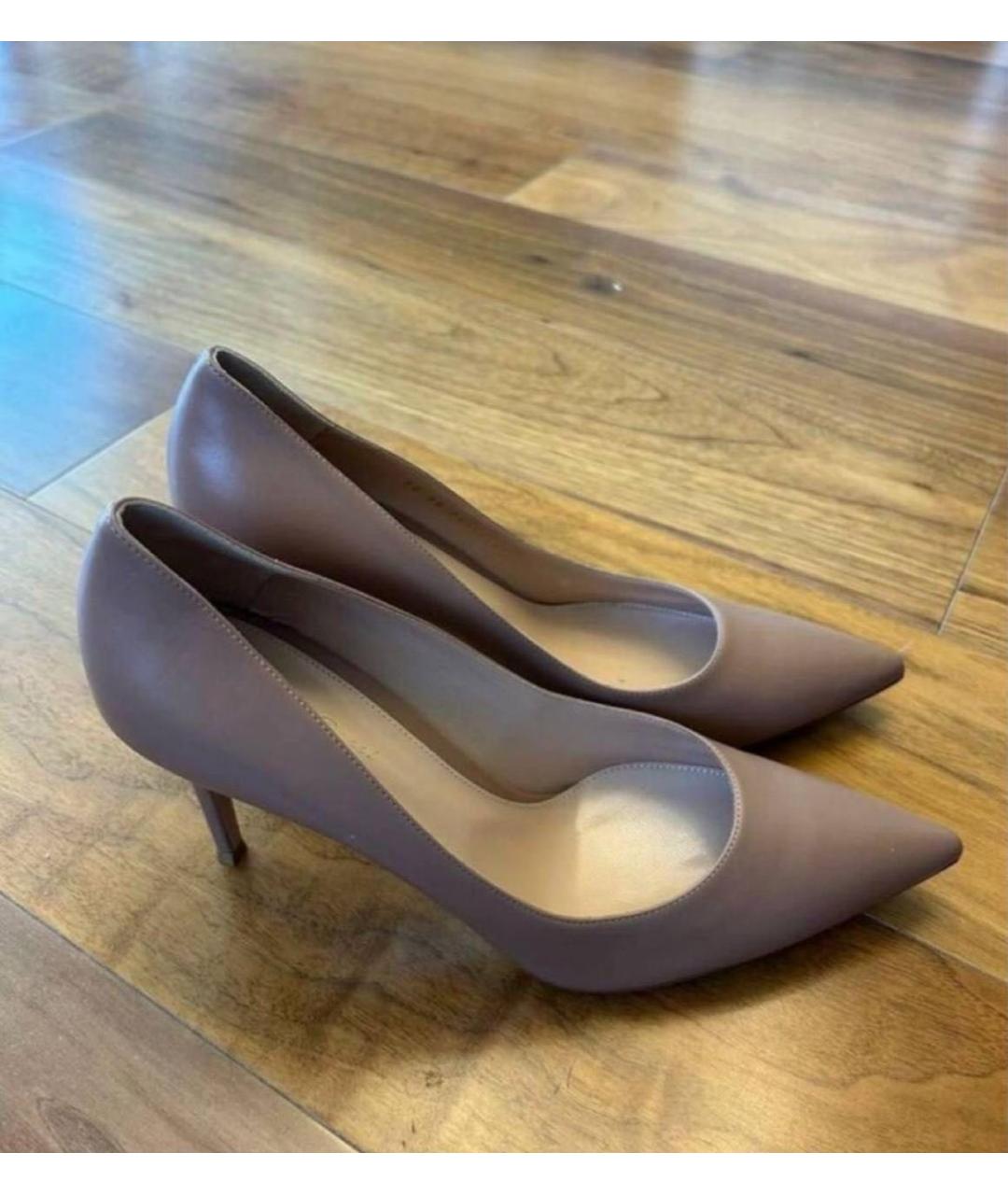 GIANVITO ROSSI Бежевые кожаные туфли, фото 2