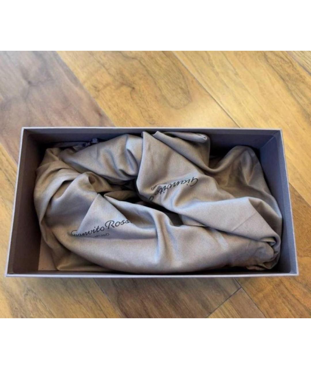 GIANVITO ROSSI Бежевые кожаные туфли, фото 3