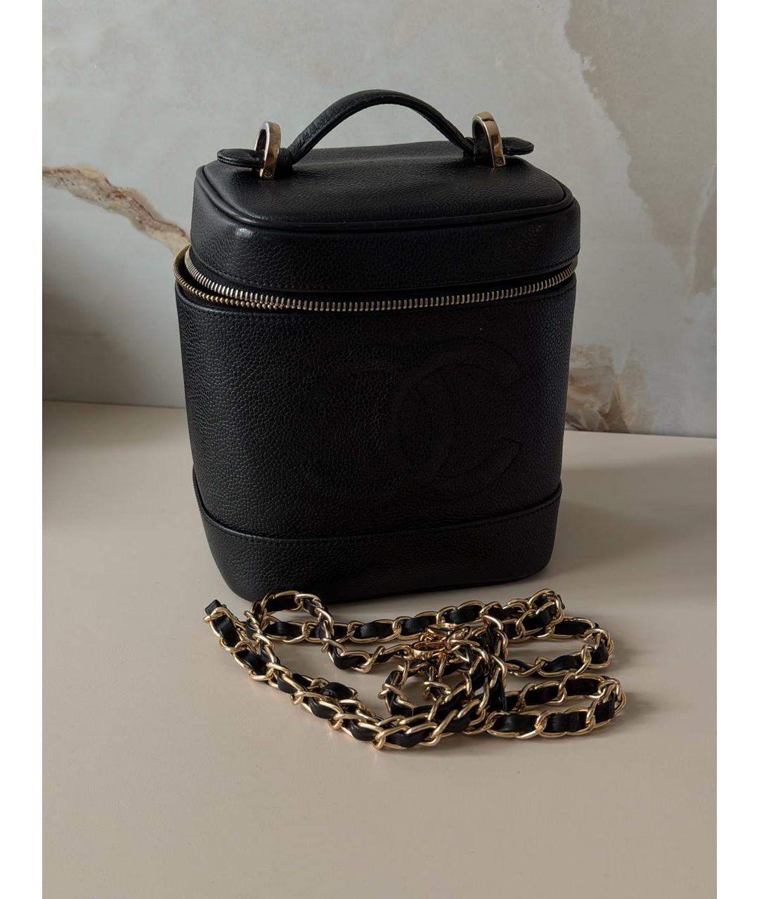 CHANEL Черная кожаная сумка с короткими ручками, фото 7