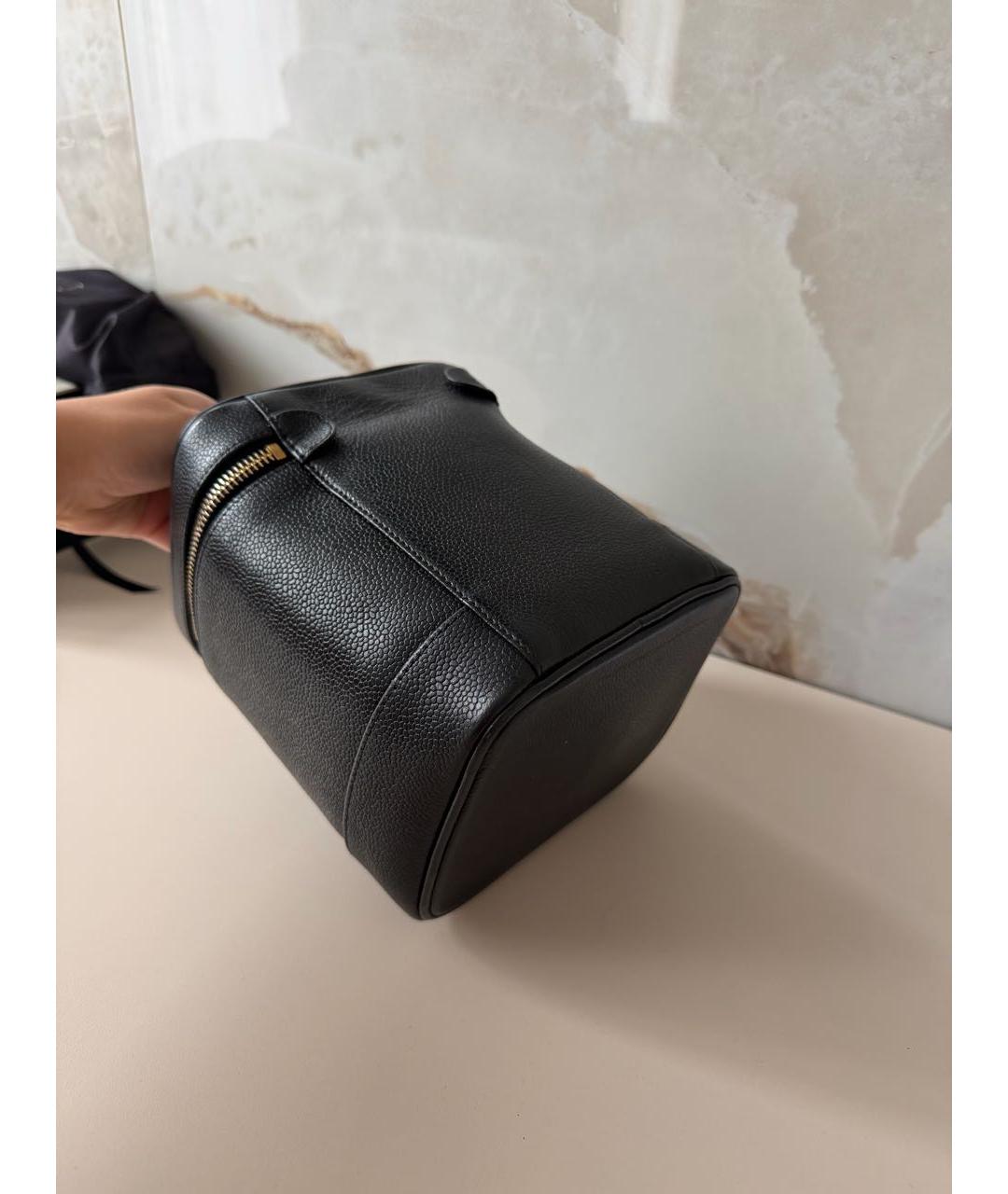 CHANEL Черная кожаная сумка с короткими ручками, фото 4