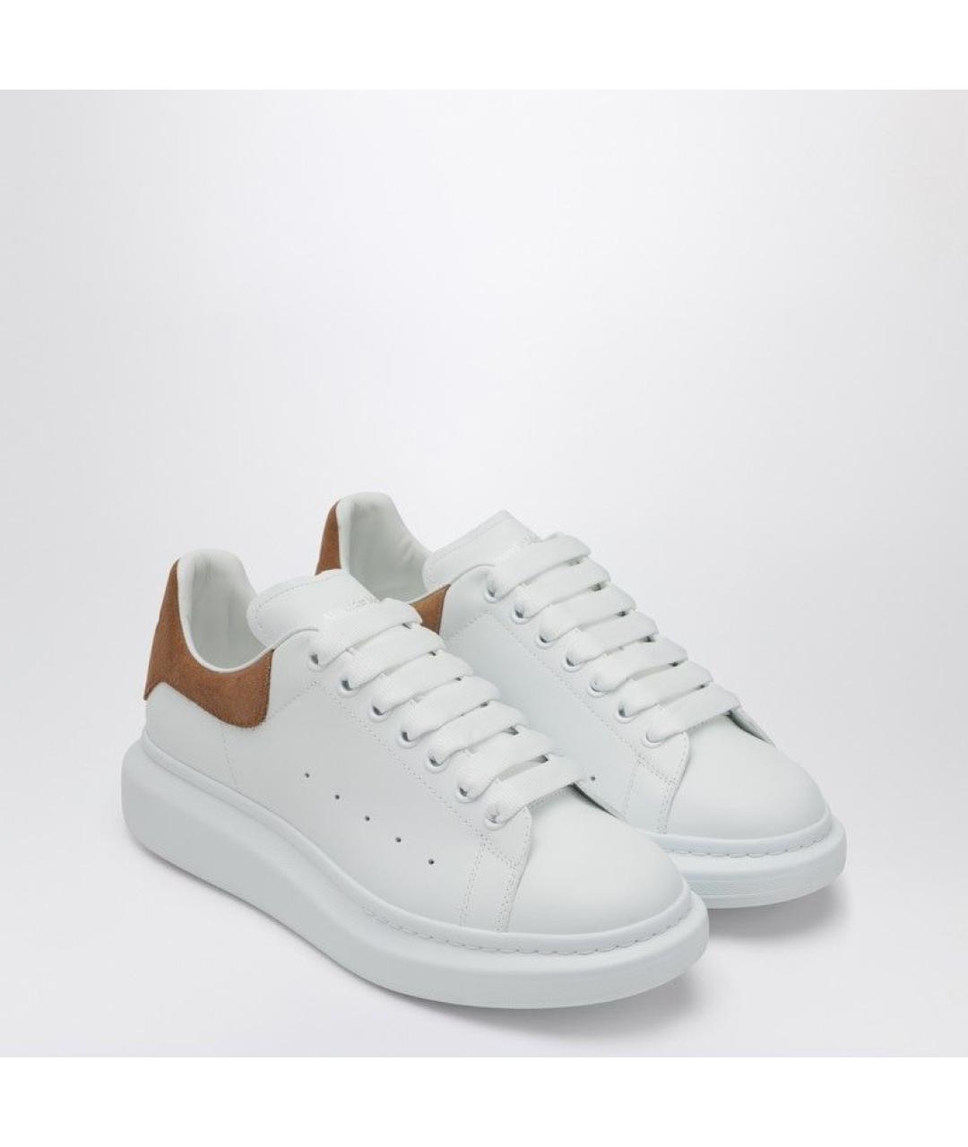 ALEXANDER MCQUEEN Белые кожаные низкие кроссовки / кеды, фото 3