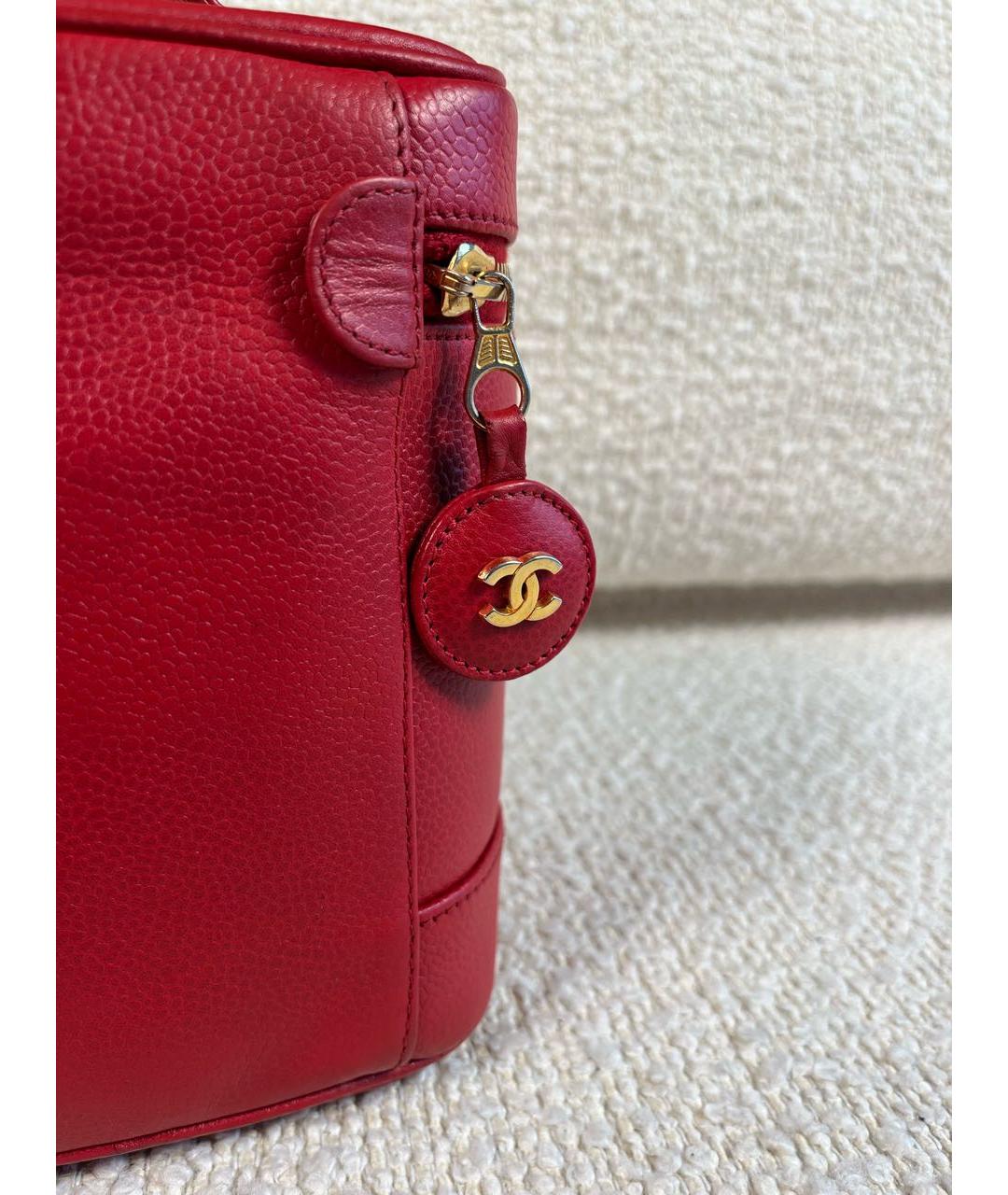CHANEL Красная кожаная сумка с короткими ручками, фото 6