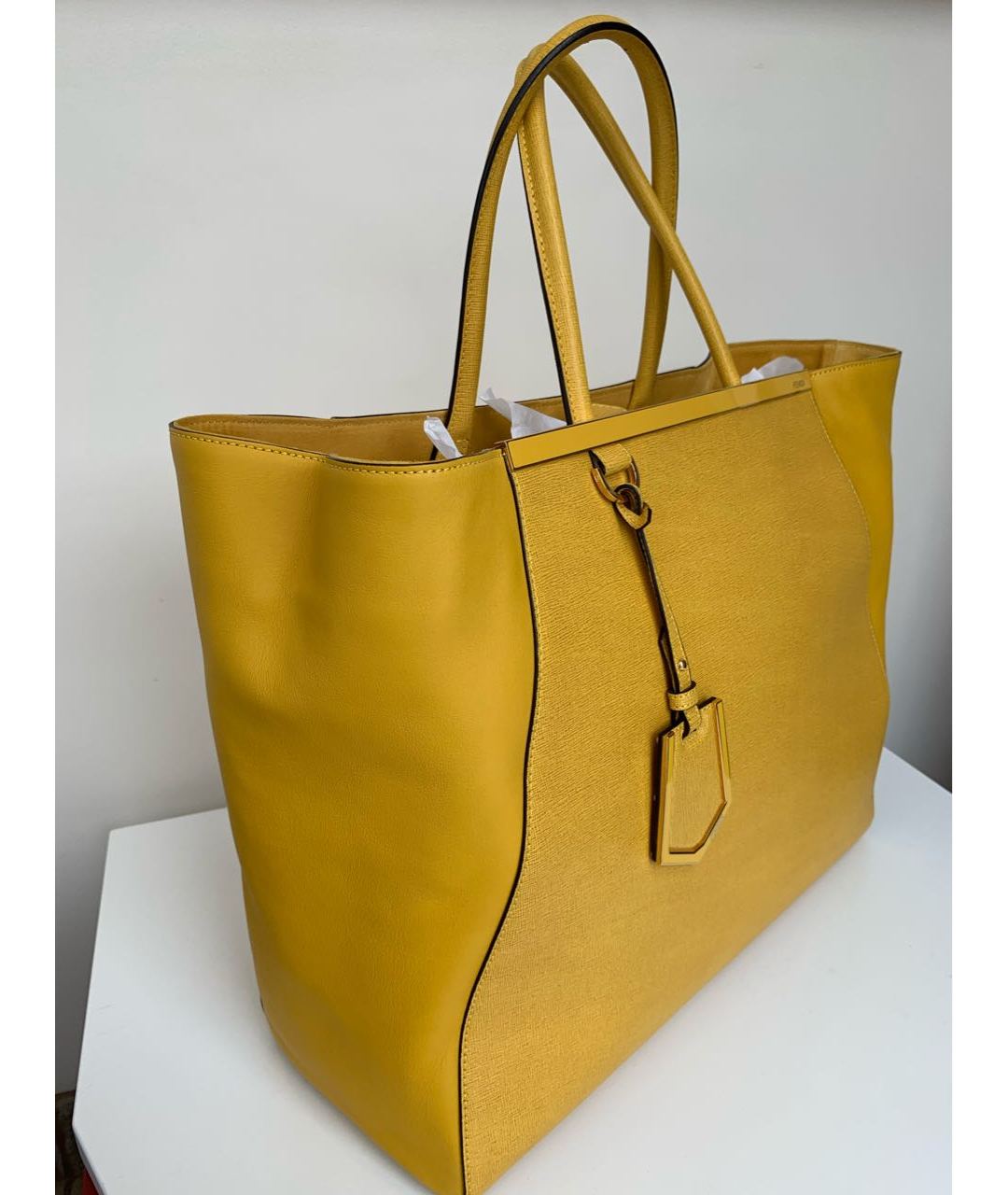 FENDI Желтая кожаная сумка тоут, фото 2