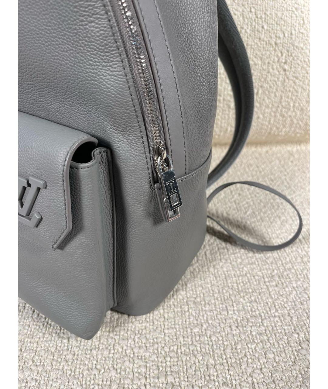 LOUIS VUITTON Серый кожаный рюкзак, фото 7