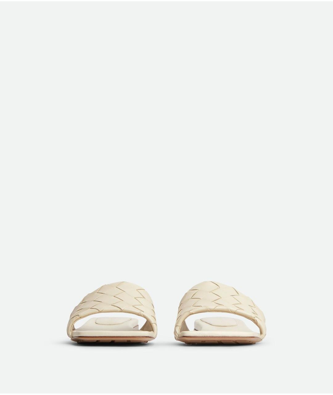 BOTTEGA VENETA Бежевые кожаные мюли, фото 3
