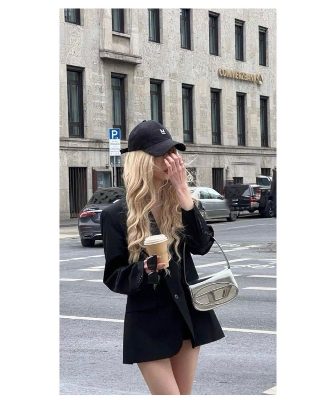 DIESEL Серебряная кожаная сумка с короткими ручками, фото 3