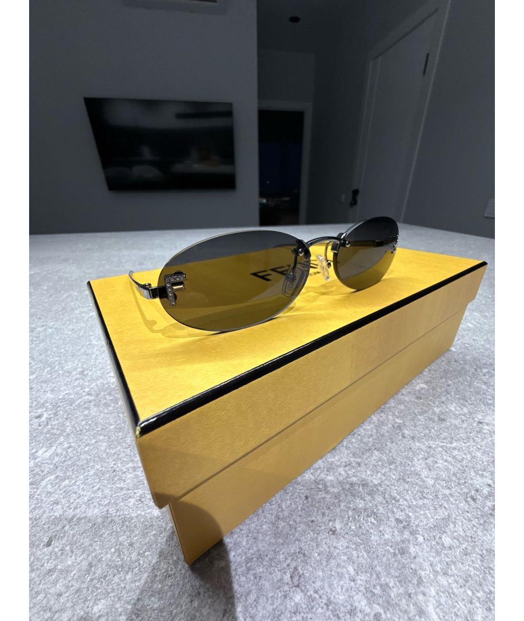 FENDI Черные металлические солнцезащитные очки, фото 2