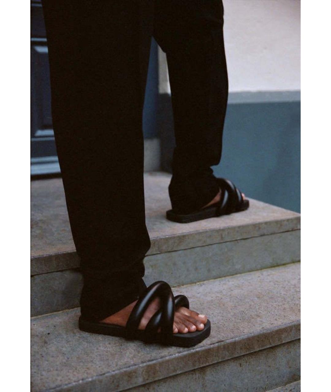 YUME YUME Черные кожаные шлепанцы, фото 5