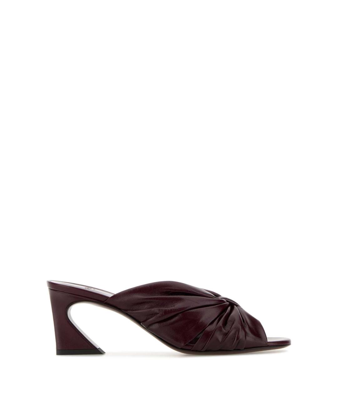 FENDI Бордовые кожаные мюли, фото 1