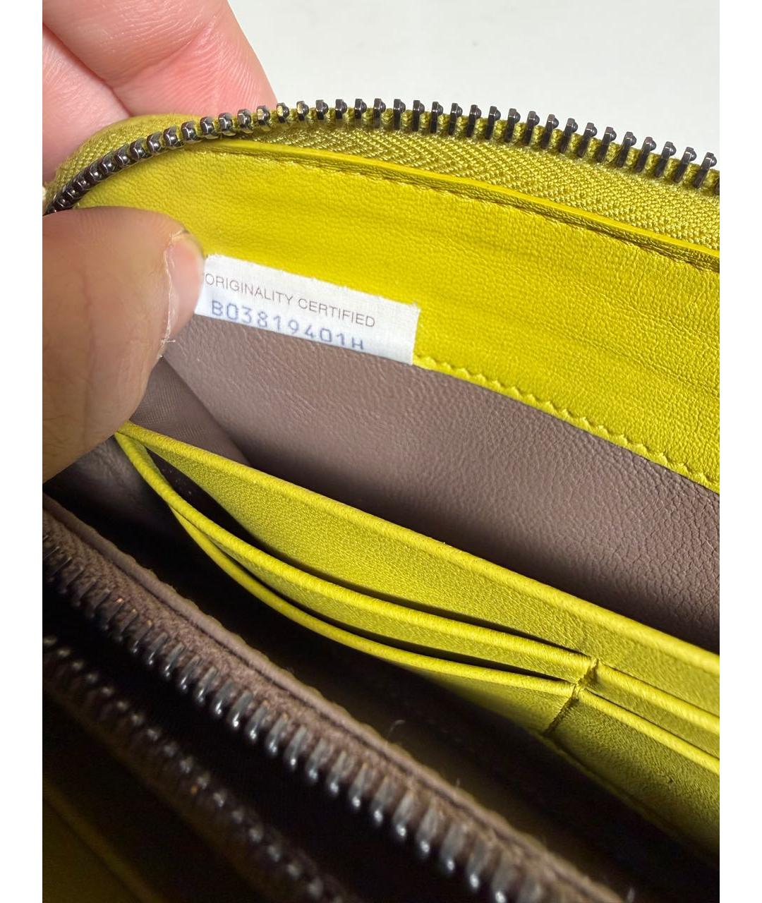 BOTTEGA VENETA Желтый кожаный кошелек, фото 7