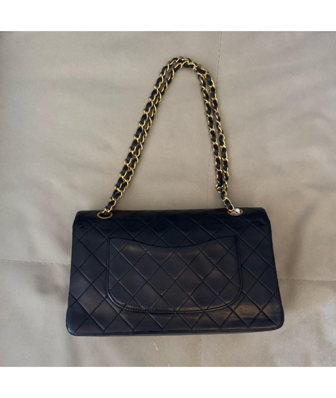 CHANEL Черная кожаная сумка через плечо, фото 3