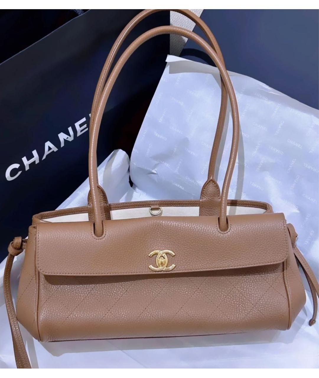 CHANEL Коричневая кожаная сумка через плечо, фото 5