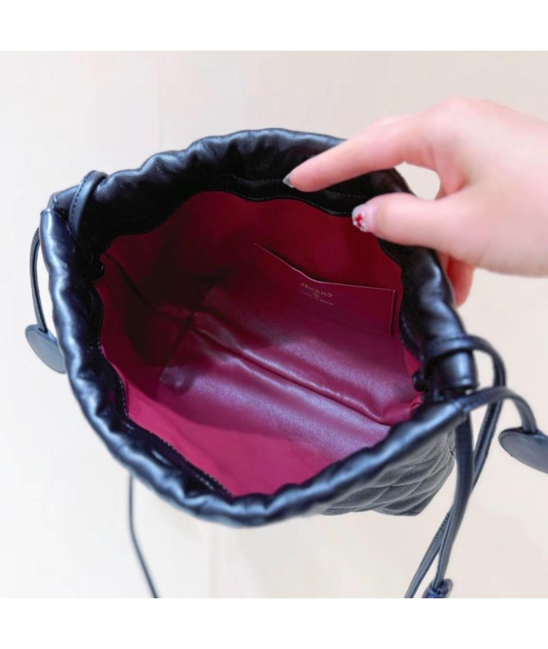 CHANEL Черная кожаная сумка через плечо, фото 8