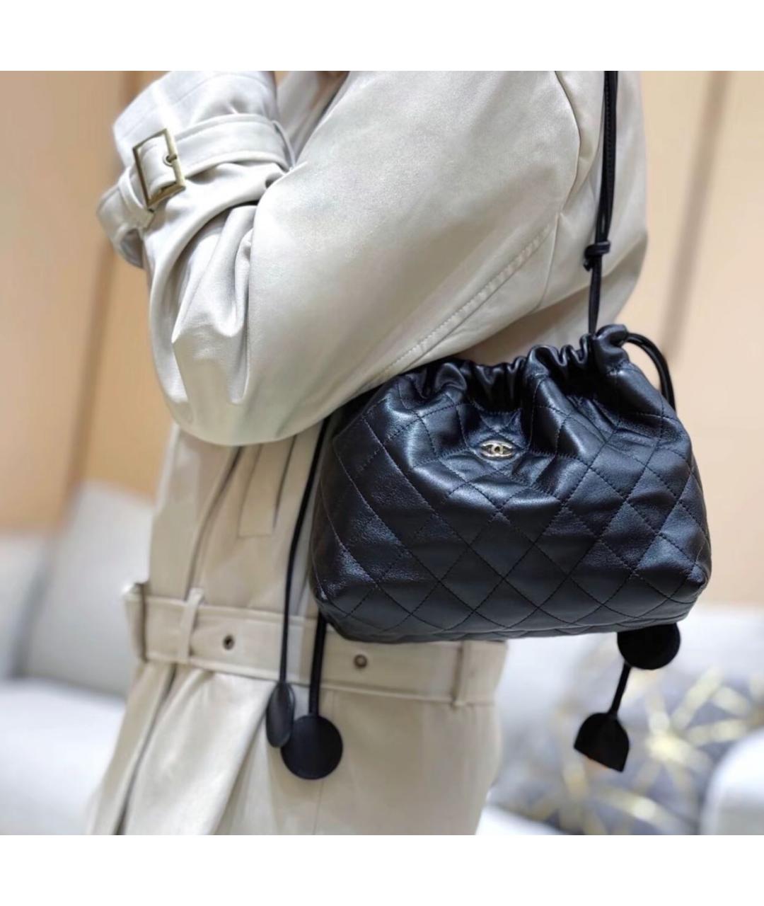 CHANEL Черная кожаная сумка через плечо, фото 6