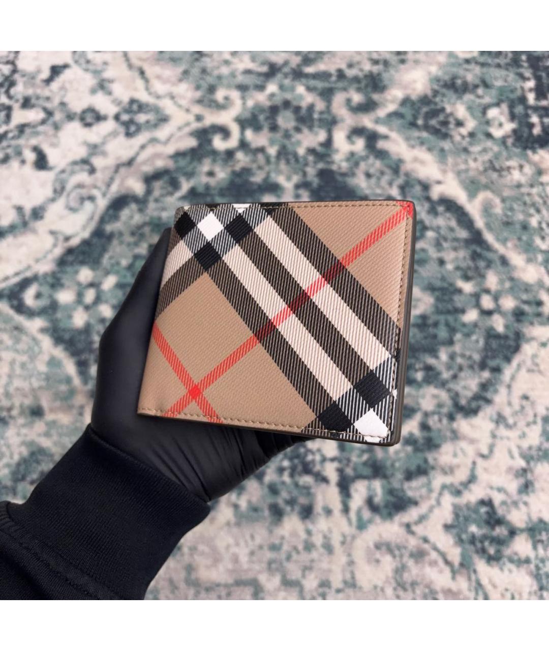 BURBERRY Бежевый кошелек, фото 3