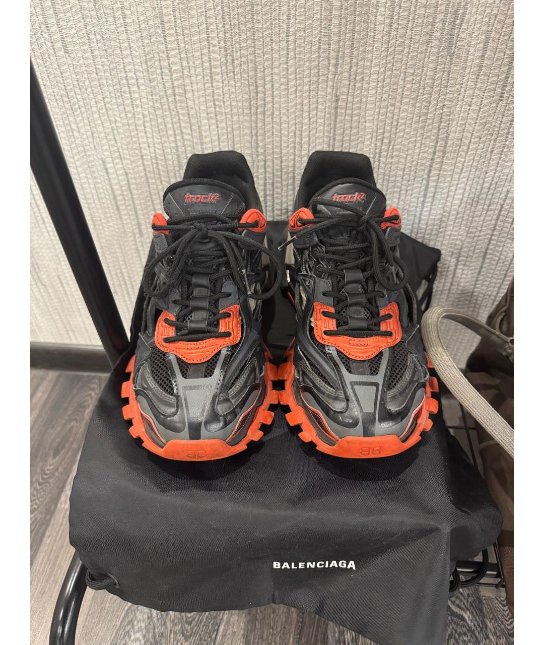 BALENCIAGA Черные резиновые низкие кроссовки / кеды, фото 2