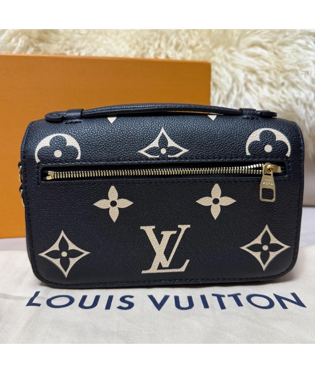 LOUIS VUITTON Черная кожаная сумка через плечо, фото 6