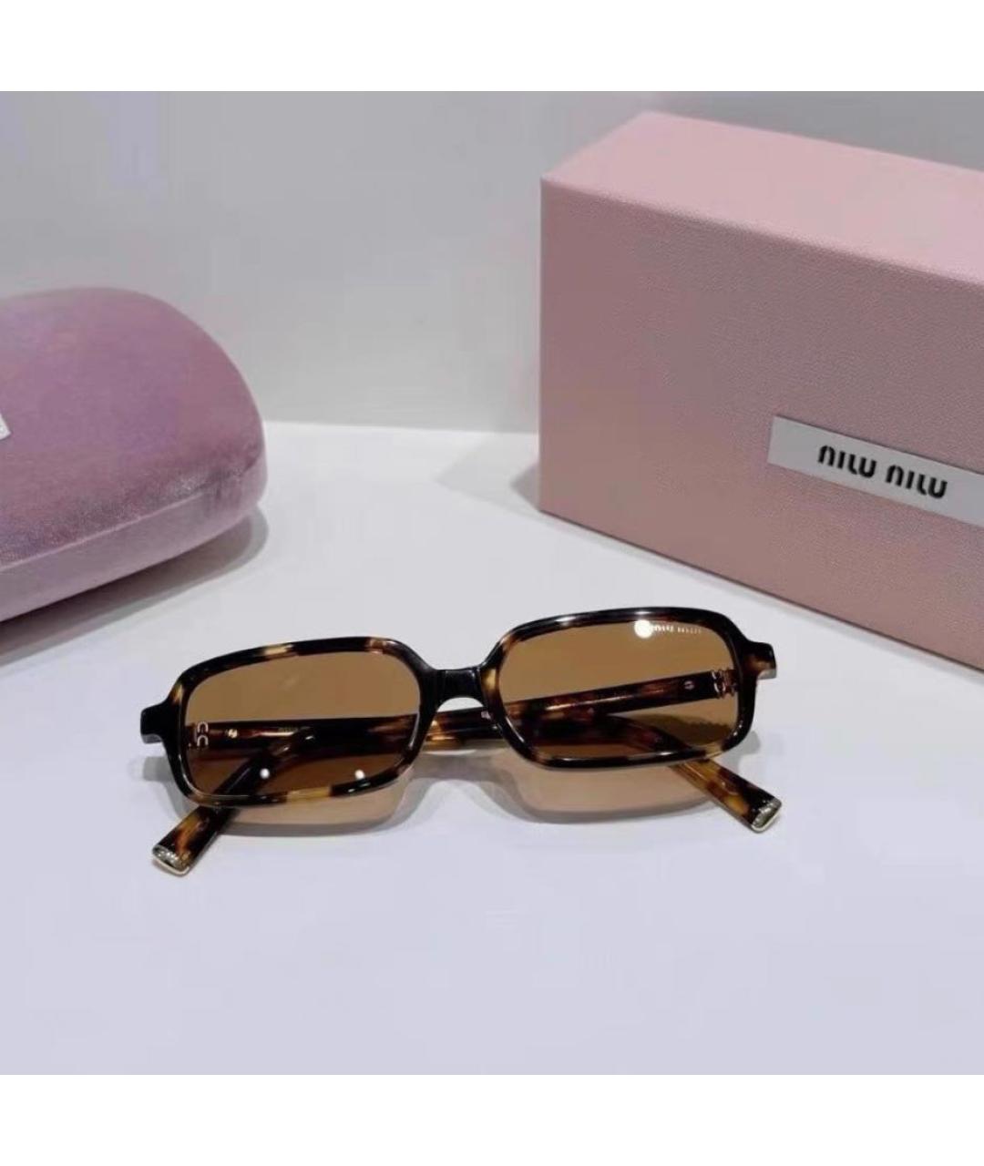 MIU MIU Коричневые солнцезащитные очки, фото 4