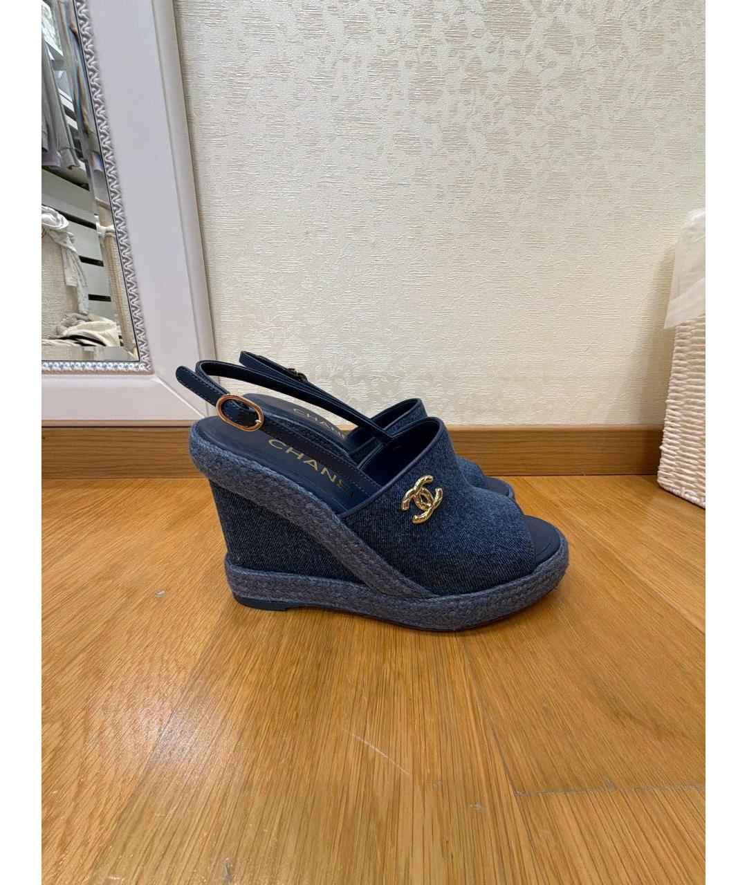 CHANEL Синие текстильные босоножки, фото 6