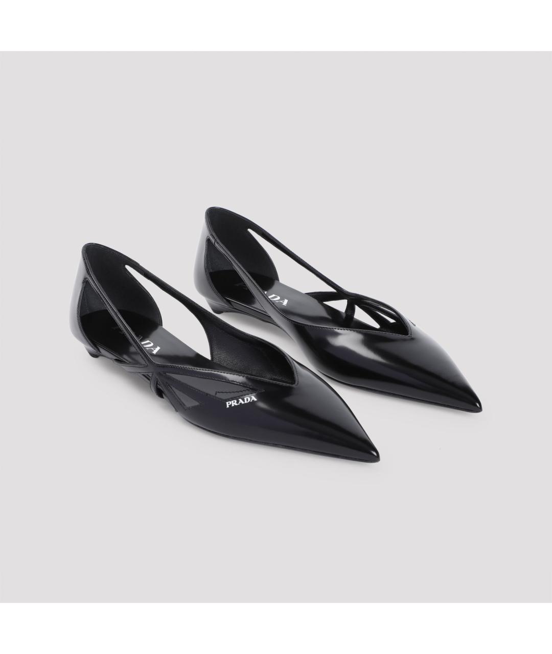 PRADA Черные кожаные лодочки на низком каблуке, фото 4