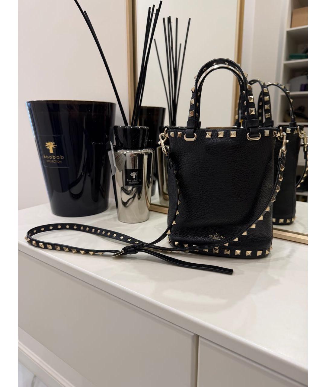 VALENTINO Черная кожаная сумка через плечо, фото 2