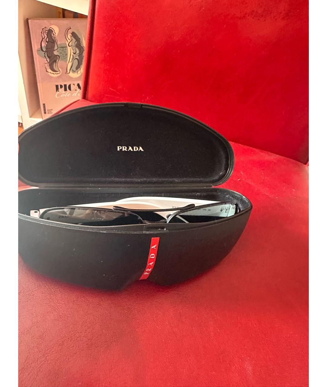 PRADA Белые пластиковые солнцезащитные очки, фото 5